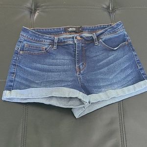Women's med denim shorts